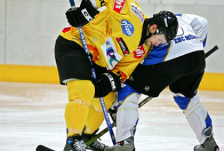 Caps besiegen den EHC München zum zweiten Mal