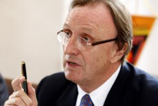 Hans Schmid bleibt zumindest noch eine Saison - Kaderplanung sehr weit fortgeschritten