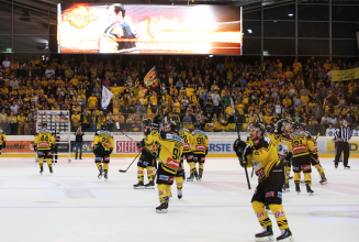 Public Viewing am Freitag in der Albert-Schultz-Halle