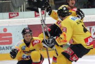 Wiener Angriffslawine überrollt den KAC mit 8:5