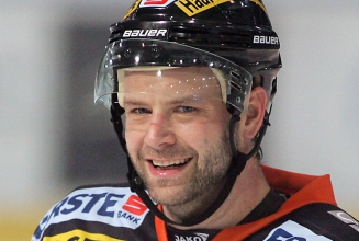 Capitals holen Ex-NHL-Center Zdenek Blatny – Peter Schweda verlängert