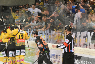 Caps-Heimspiele wieder mit Fans!