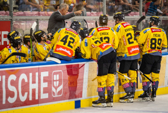 spusu Vienna Capitals duellieren sich mit Meister Salzburg