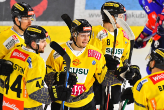 Caps gewinnen Schlagabtausch in Innsbruck