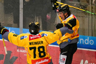 spusu Vienna Capitals feiern Last-Minute-Sieg über Linz