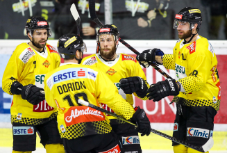 2:1-Auswärtssieg bei Verfolger EC-KAC