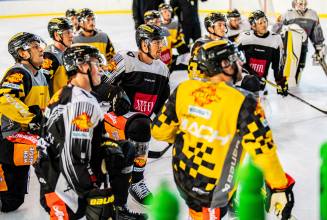 Overtime-Niederlage im ersten Testspiel