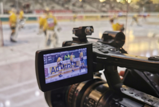 Spiel 2 | Ab 19:10 Uhr im Caps-Livestream
