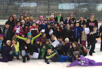 Schulkids waren mit unseren Cracks auf dem Eis