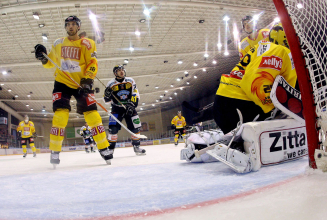 Capitals holen mit furiosem Startdrittel 4:3-Sieg in Graz