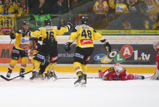 Caps besiegen auch den KAC 4:3