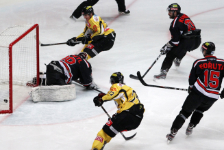 1. Pflichtsieg geschafft – Capitals mit 4:2-Sieg in Znojmo wieder im Playoff-Rennen