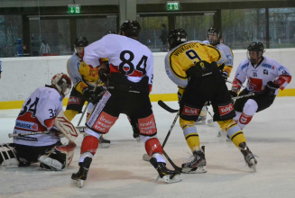 Drei Nador-Tore bei 7:2-Sieg in Innsbruck