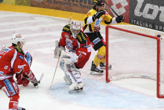 Platz eins im Grunddurchgang nach 5:1-Sieg gegen KAC fixiert