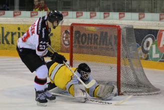 U20 gewinnt mit Nador-Doppelpack gegen Znojmo 3:2 n.P.